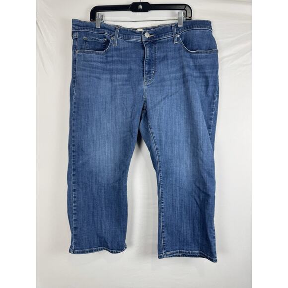Women’s Levi 311 Shaping Skinny Capri 20W - Picture 1 of 3